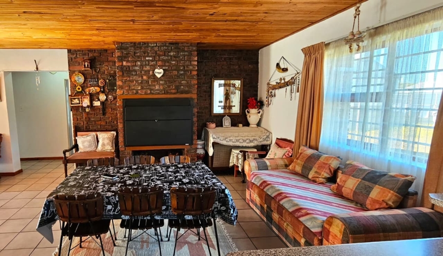 3 Bedroom Property for Sale in Franskraal Western Cape
